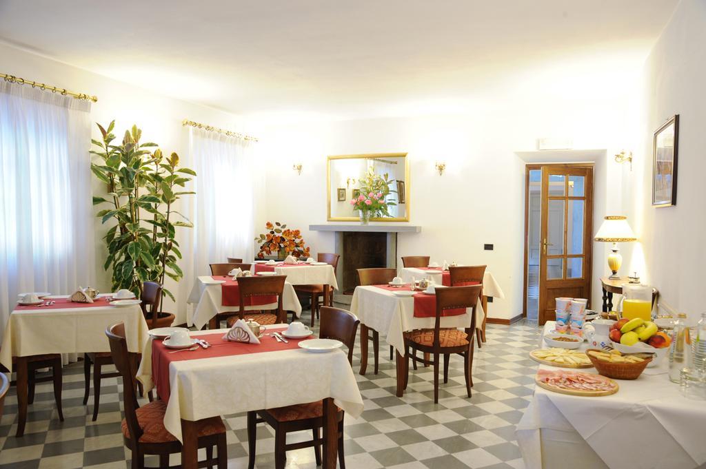 Park Hotel Regina - With Air-Condition And Pool Bagni di Lucca Exteriér fotografie